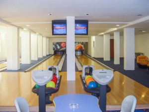 bowlingbaan bij hotel globus